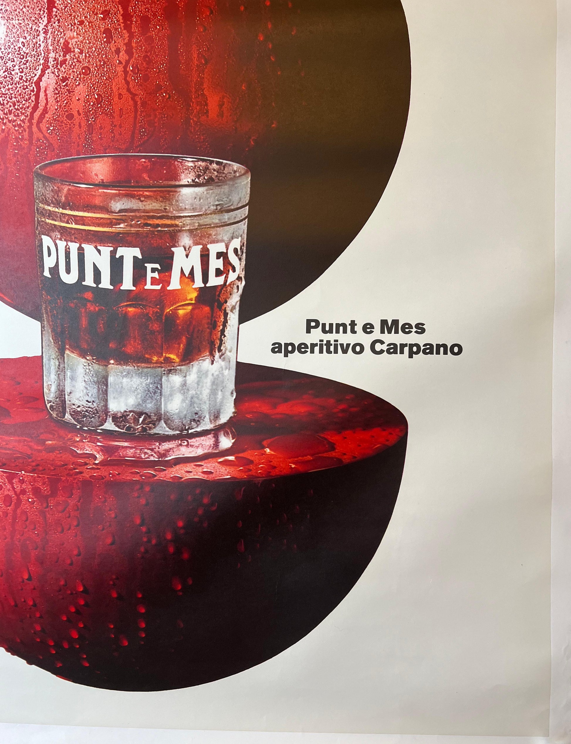 Armando Testa: Sfera Punt e Mes aperitivo Carpano